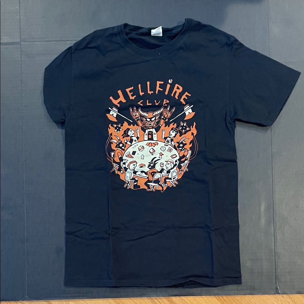 Fruit of the Loom Graphic Tee - Black and Orange